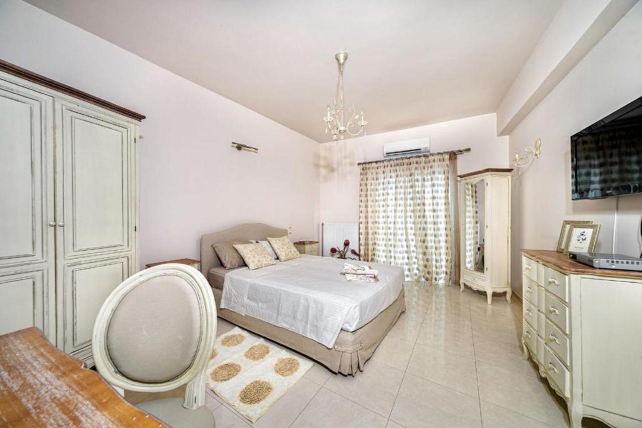 Ioannas Luxury Apartment In Istron Kalo Chorio  Eksteriør billede